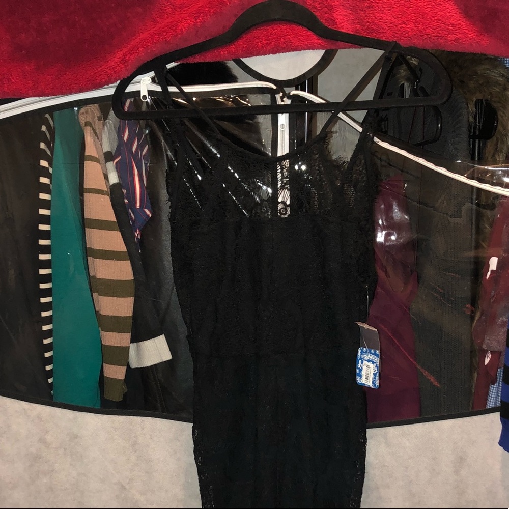 LBD 👗🔥🔥 - Picture 2 of 6